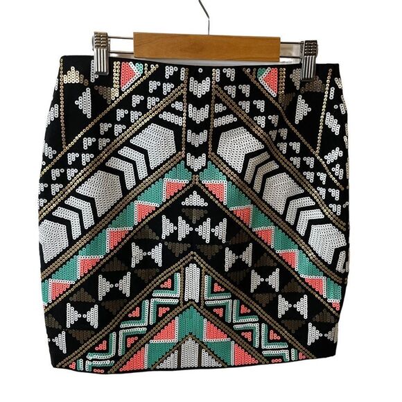 Express Beaded Aztec Mini Skirt Size S/P - Picture 4 of 7